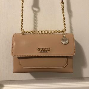 COPY - Guess Locklyn Logo Mini Chain Crossbody - …